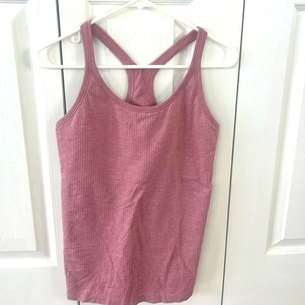 Lulu lemon tank